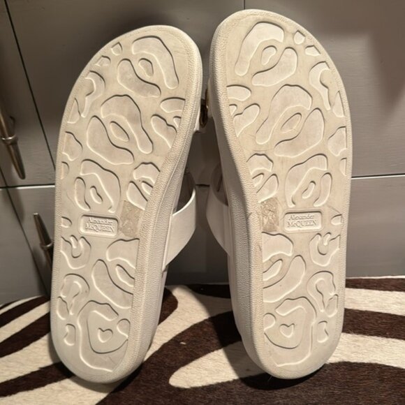 Alexander McQueen 🔥Sale🔥white hybrid slide sandals made in Italy 🇮🇹 - Picture 8 of 9